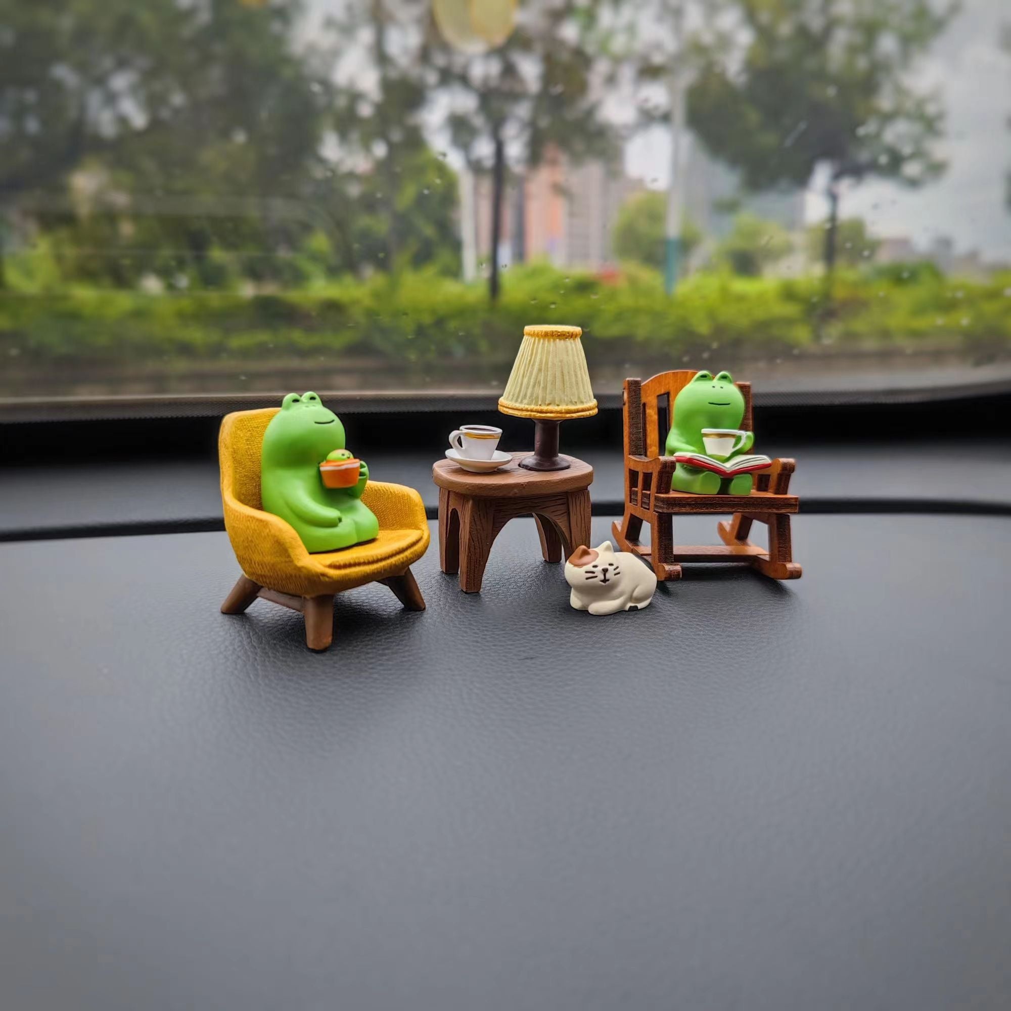 Cute frog car decoration | Warm and healing car decoration