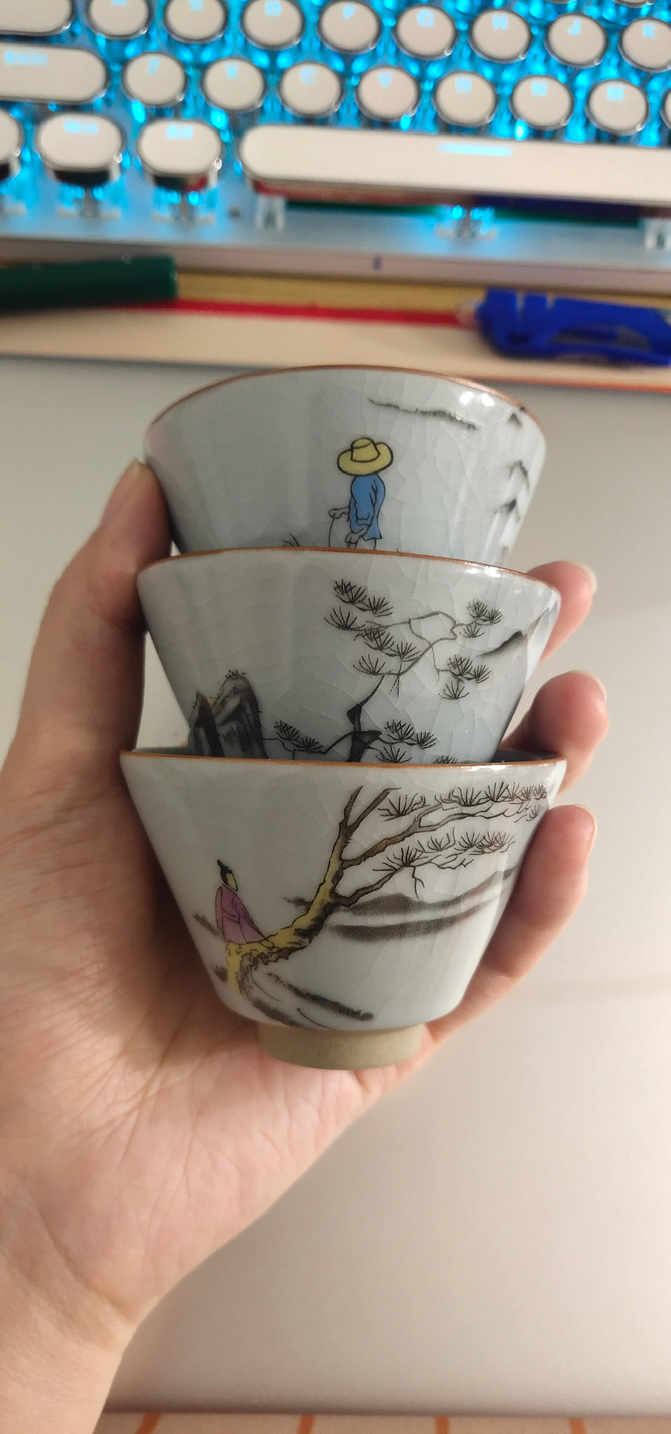 Landscape story mini teacup set