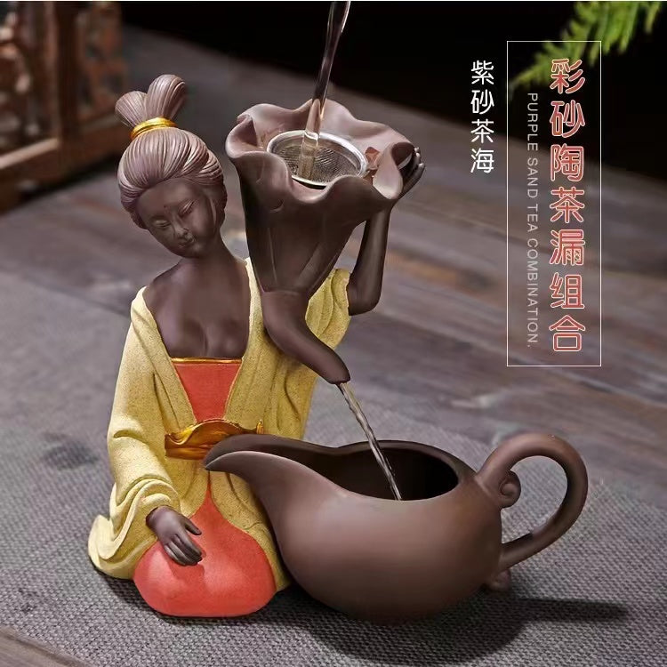 Beauty spouting tea funnel purple sand tea pet ornament