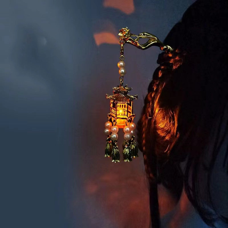 Illuminating lantern hairpin lotus lantern step shake tassel hairpin